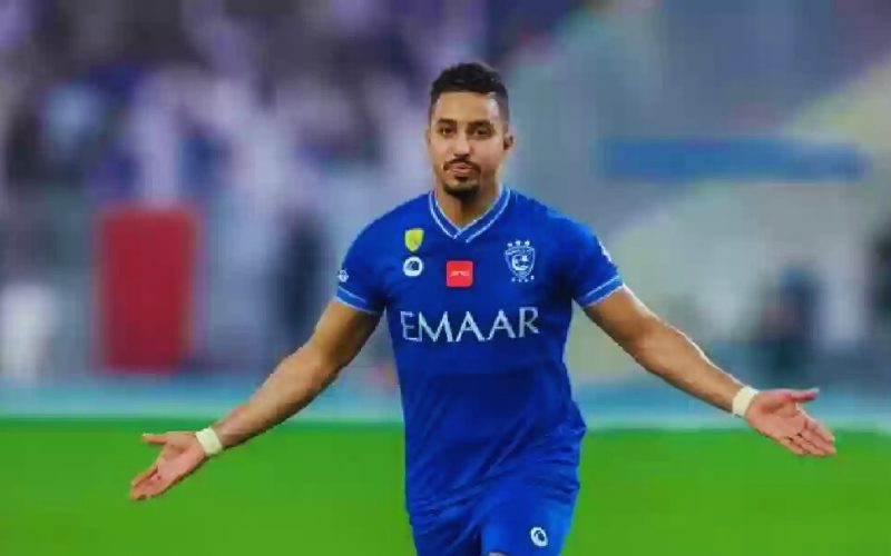 الكشف عن تفاصيل إصابة سالم الدوسري ومدة غيابه عن الملاعب